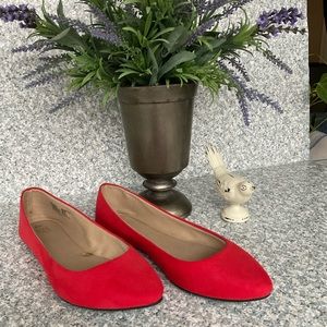 Time and Tru Slip-on Flats